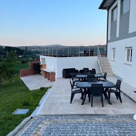 בית אירוח Casa Alexandre 9 Monte (Norte)