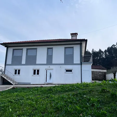 Casa Alexandre 9 בית אירוח *
